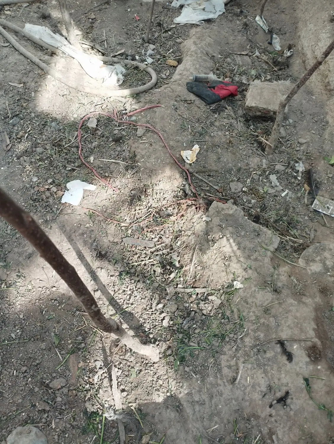 زمین فروشی