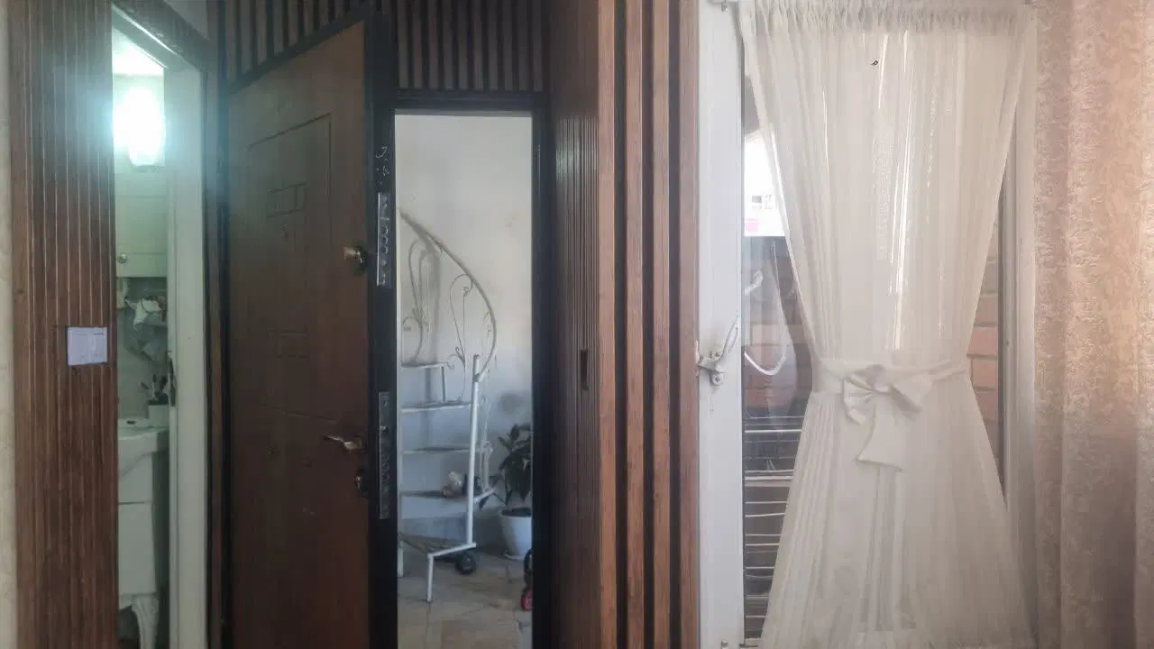 اپارتمان محمدزاده ۴ یا یاس۲۴