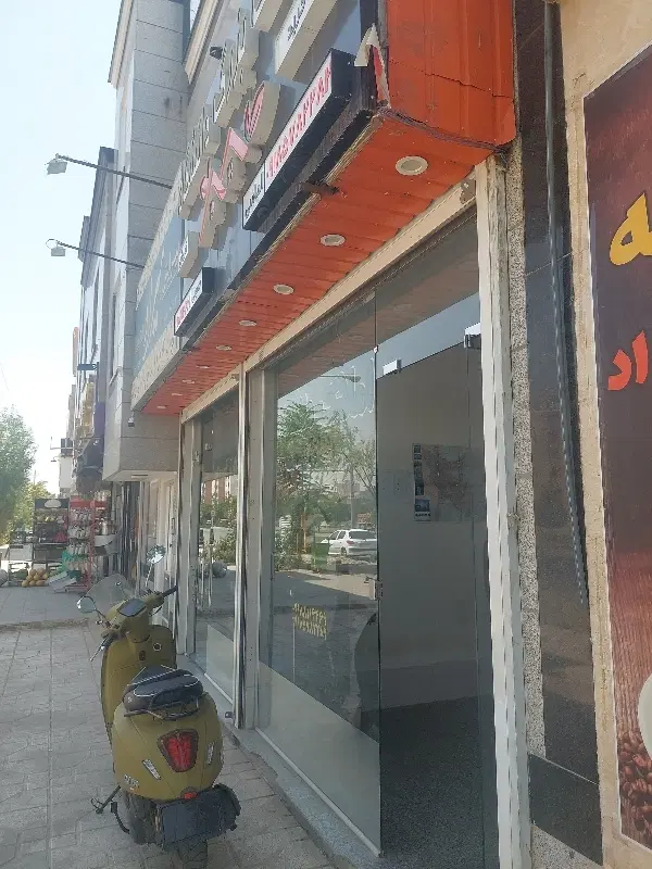 ۸۲متری
