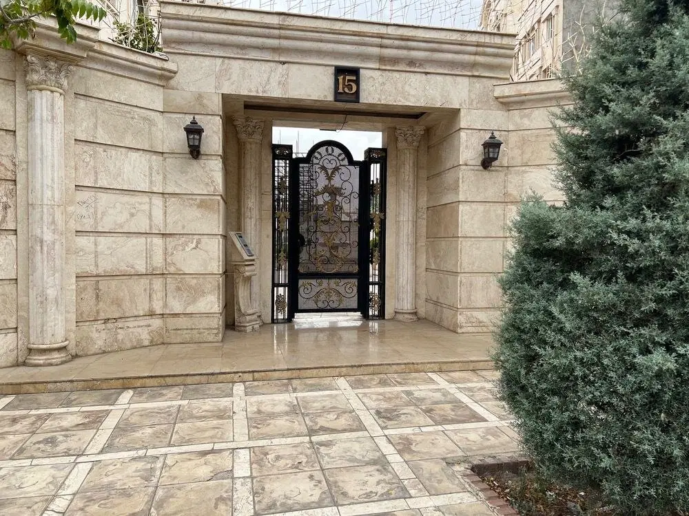 آپارتمان 130 متر _ اقدسیه_ فول امکانات
