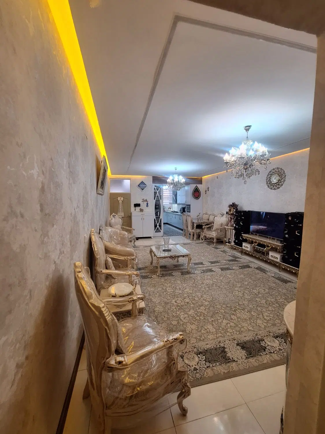 خانه فروشی سی متری میقان