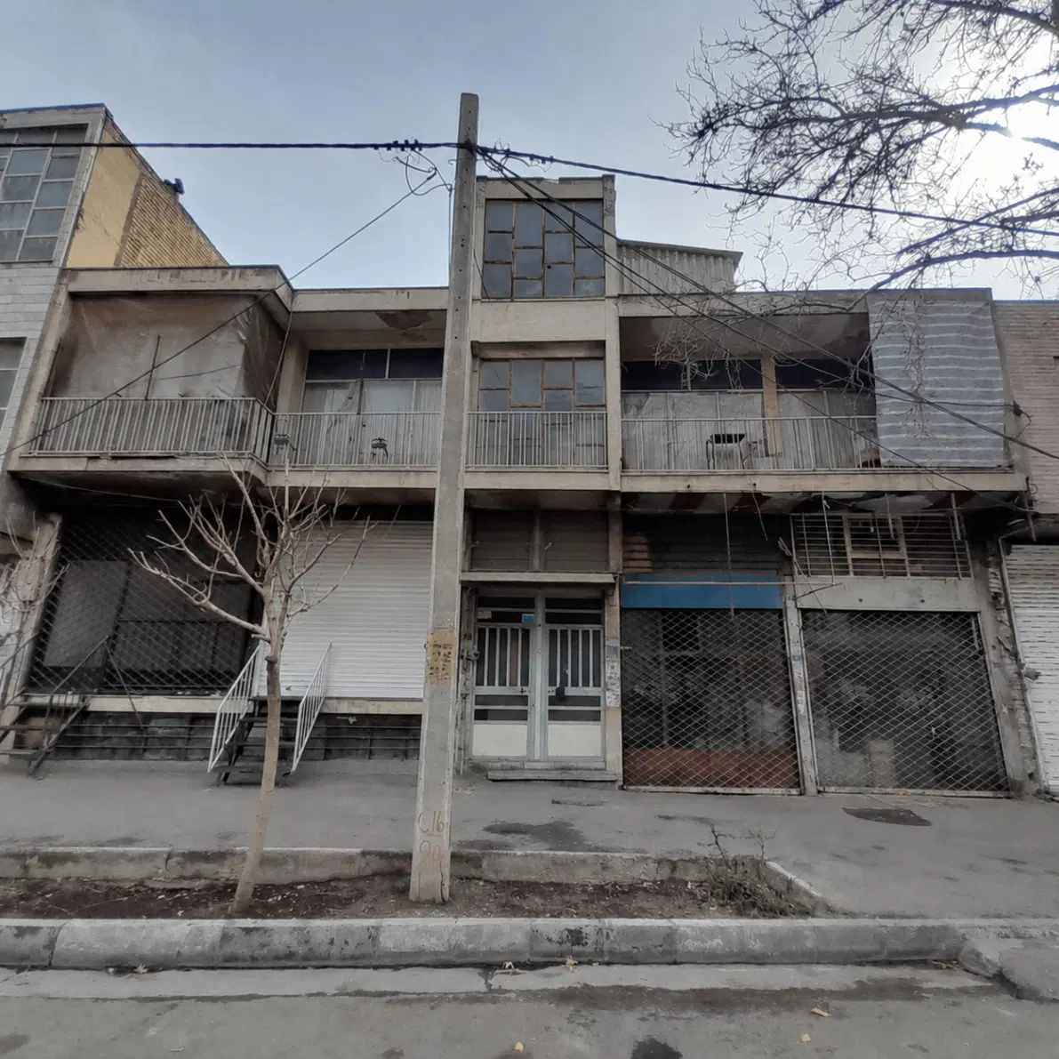 فروش ملک تجاری و مسکونی یکجا