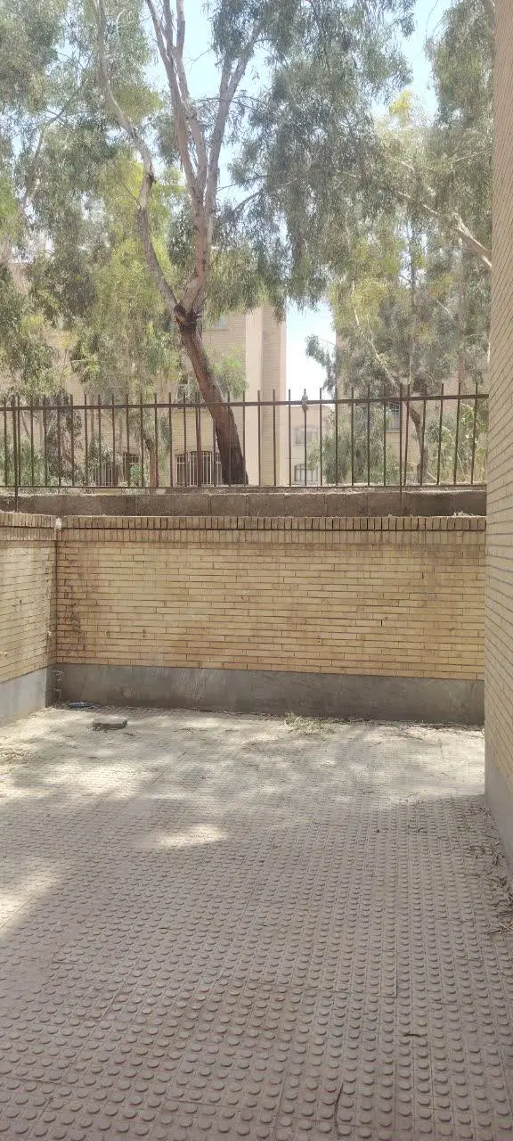 واحد همکف کرمان