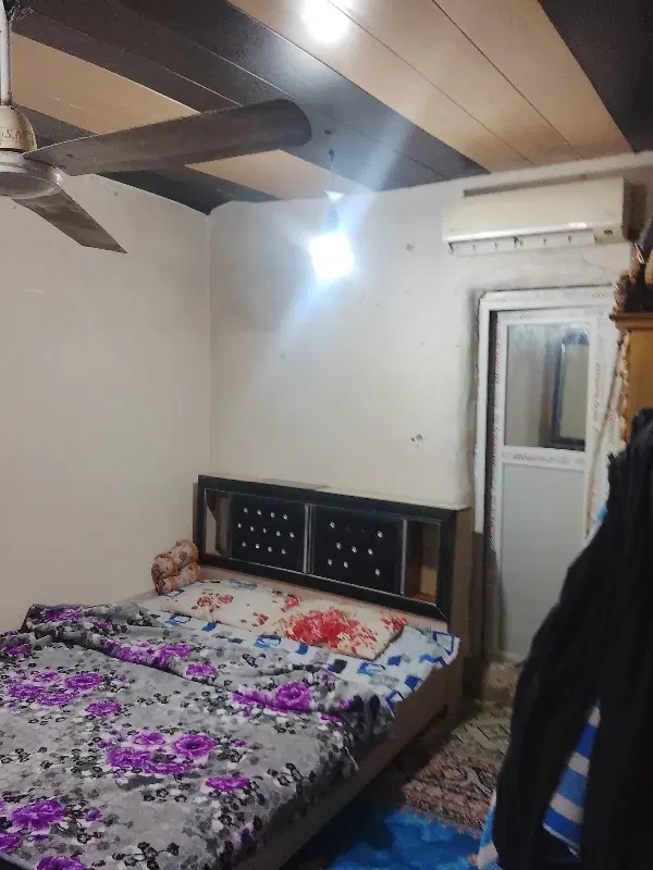خانه دویست متری در شهرک ولی عصر گاماپشت مدرسه نصر