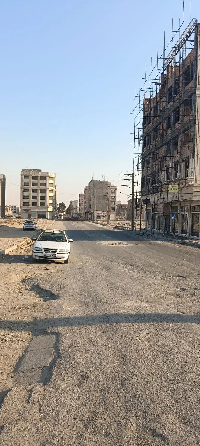 زمین مسکونی ۱۸۰متری شمالی