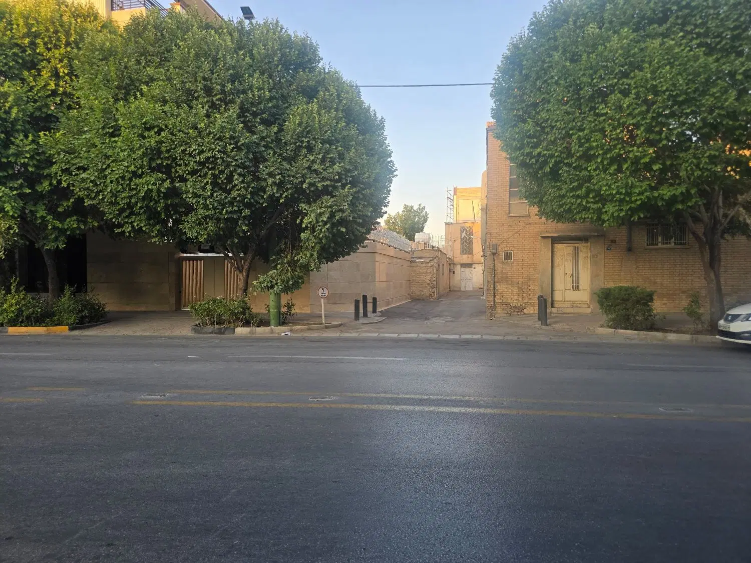 اجاره منزل300m دو طبقه دربست مسجد سید ظهیرالسلام