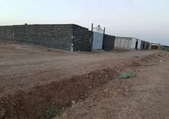 چهاردیواری مسکونی
