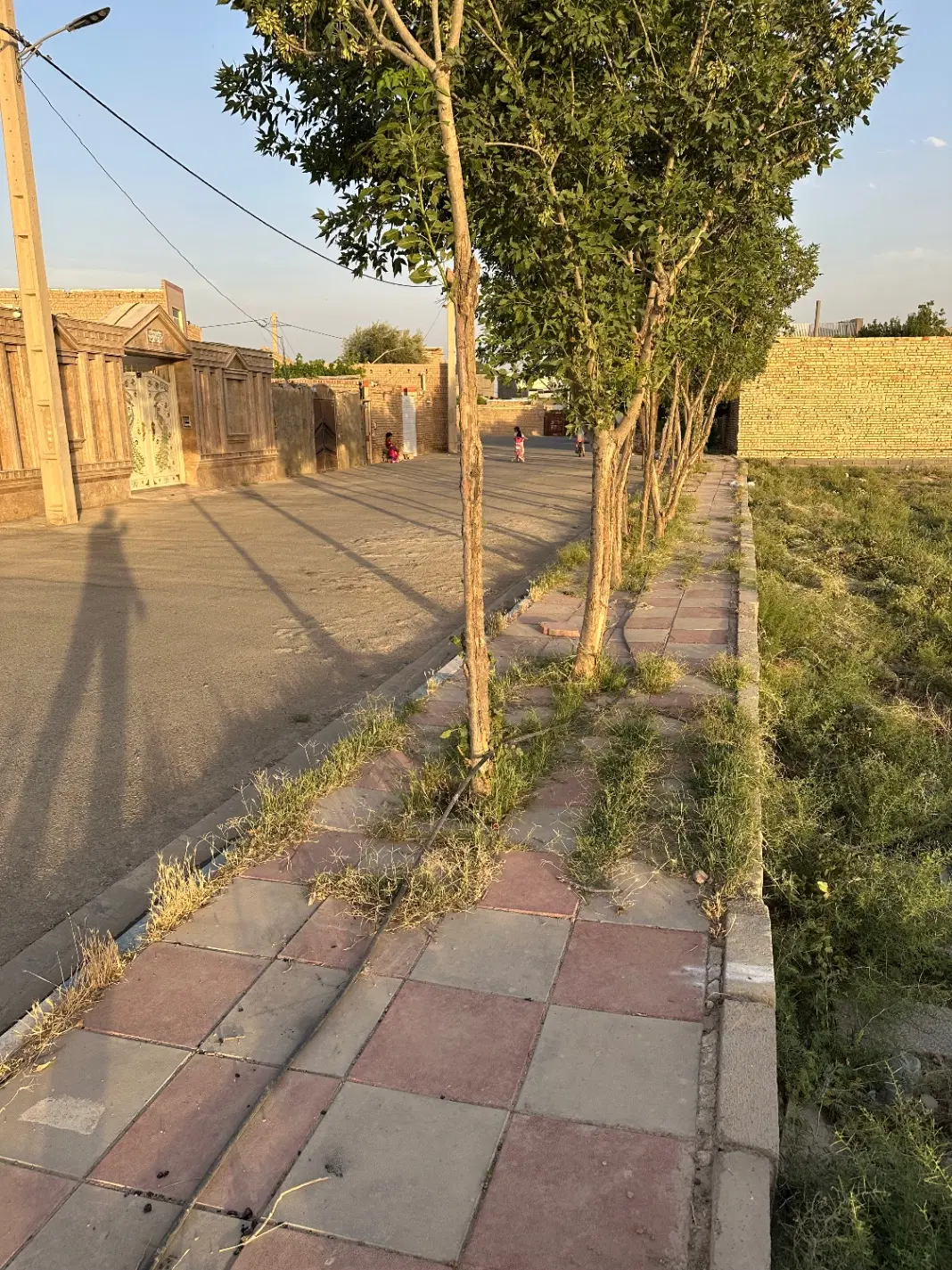 زمین فروشی قلعه بلند