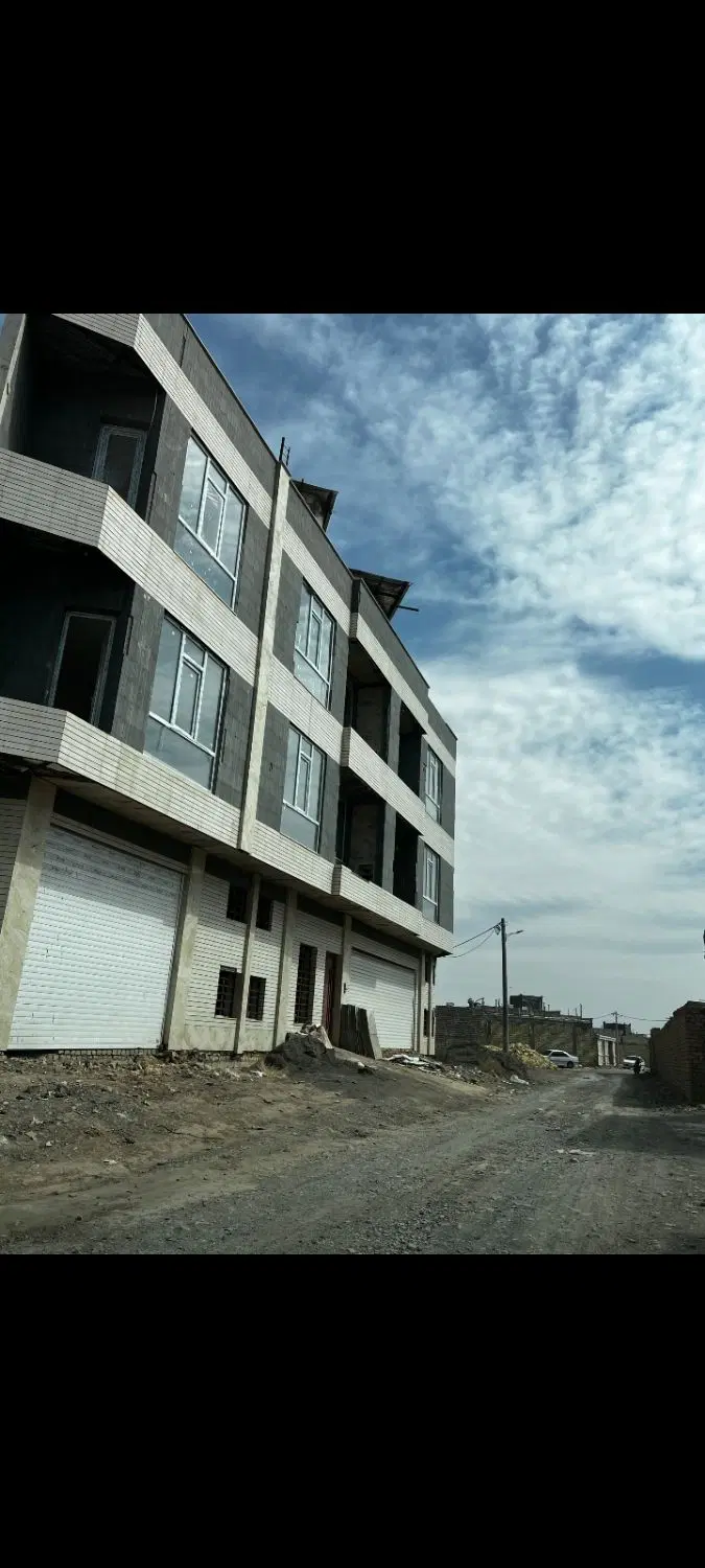 زمین فروشی نارنجستان