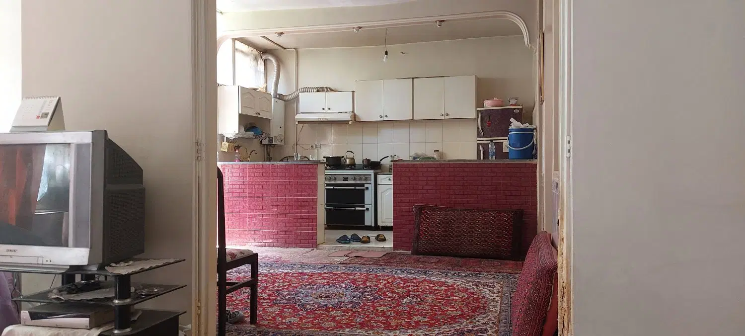 ۱۱۲ متر کلنگی _ مناسب نوسازی_ خیابان بهشتی