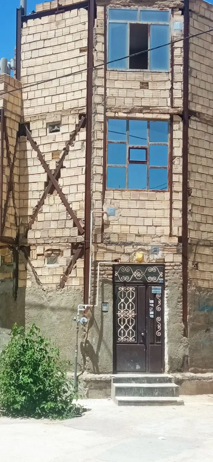 فروش خانه دربست سه بحر 75 متری