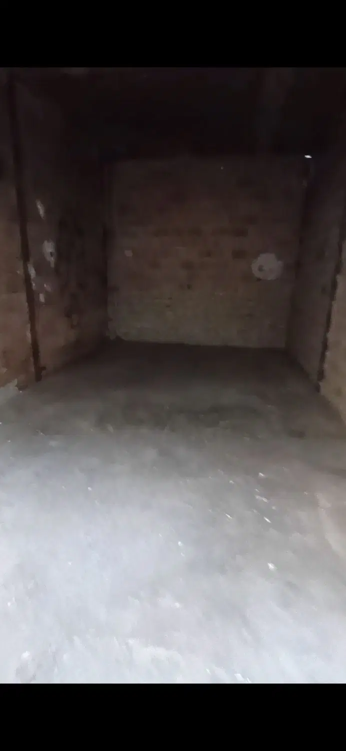 اجاره دوتا مغازه ۳۰متری تخلیه پارکینگ خودرو انباری