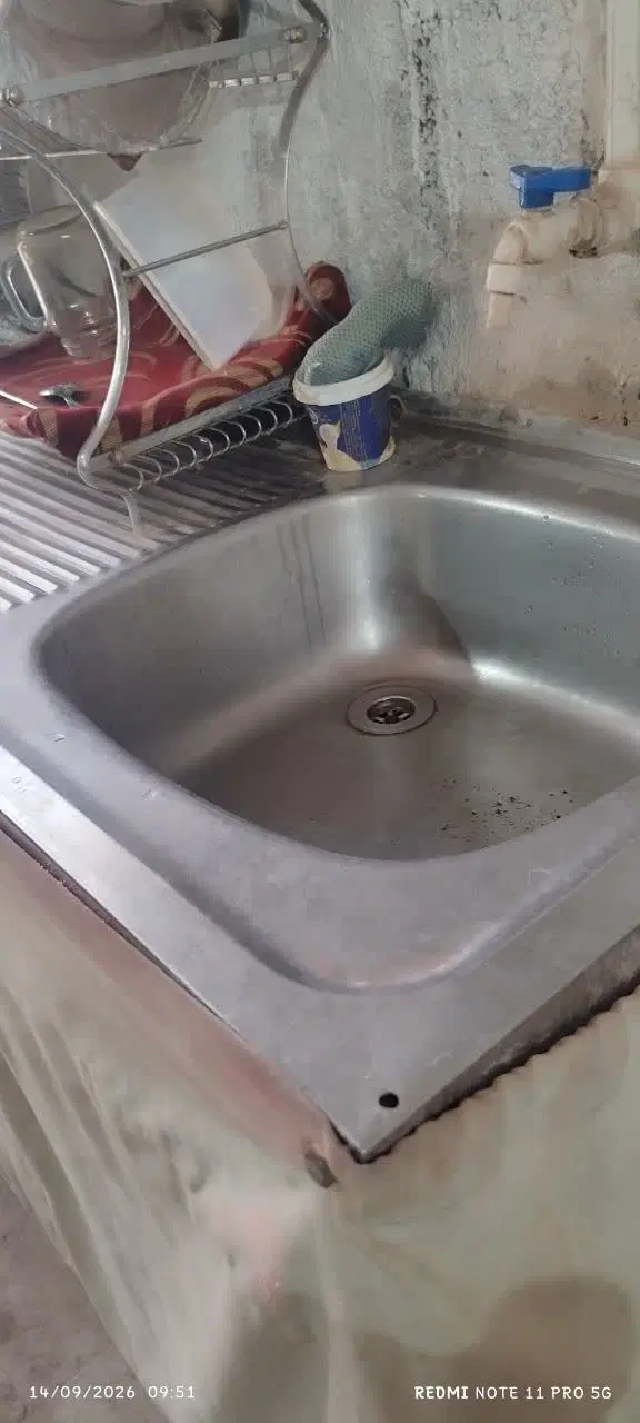 کارگاه ۴۰ متری تمیز