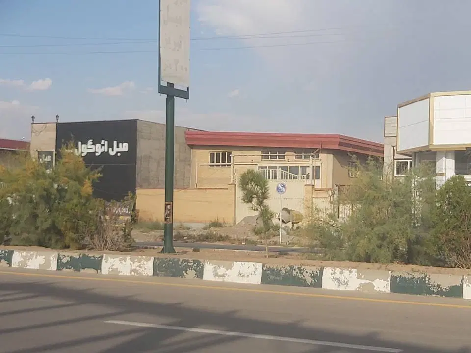 ۴۵۰ مترمربع کارگاه و محوطه شهرک مایان