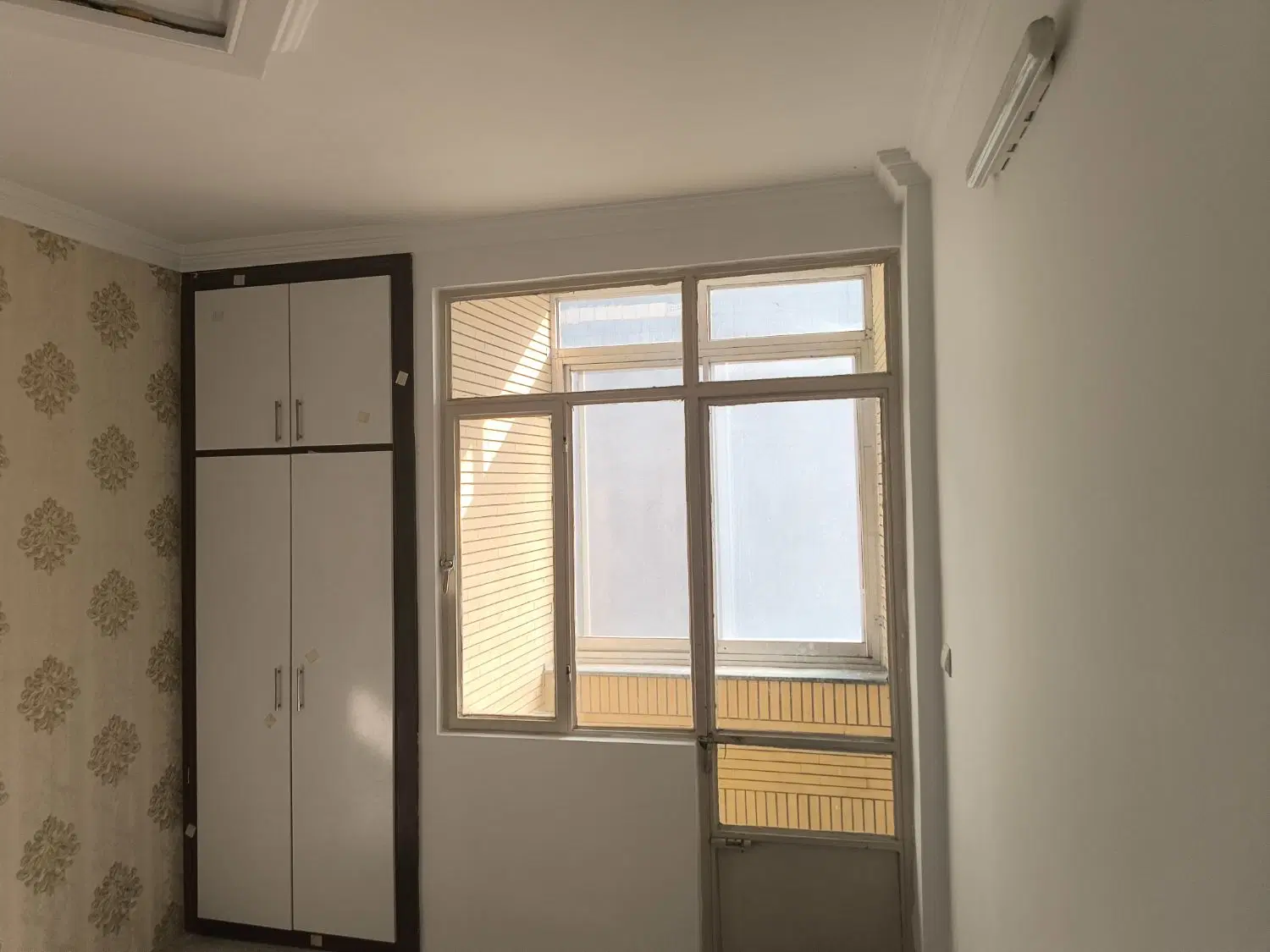 عبادی آپارتمان سند دار