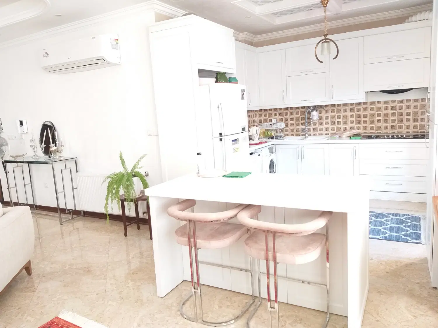 فروش آپارتمان۱۳۸ متر ائمه اطهار یکم