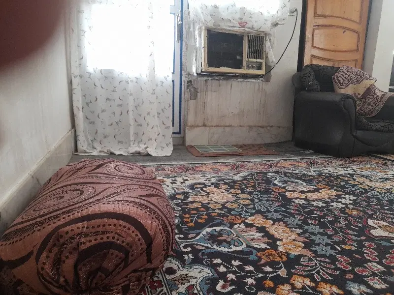 یک گاراج مغازه۲۰۰متر