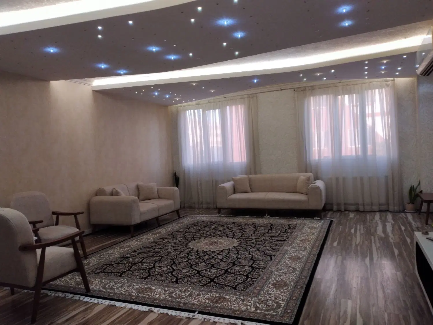 واحد ۱۰۳ متری شک ومدرن سندتک برگ بهترین لوکیشن