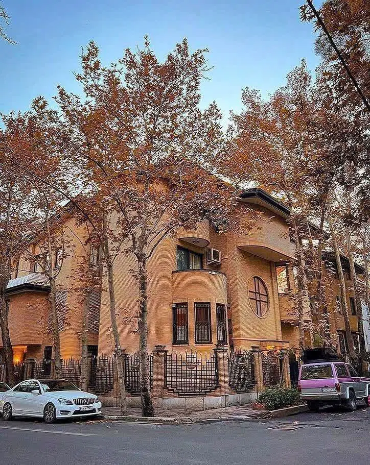 رهن واجاره ویلایی ۱۸۵ متری ابتدای هفت تیر