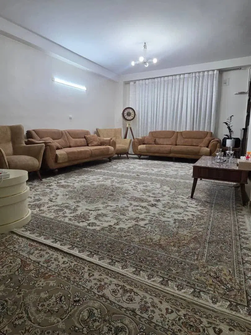 اپارتمان شیک فروشی