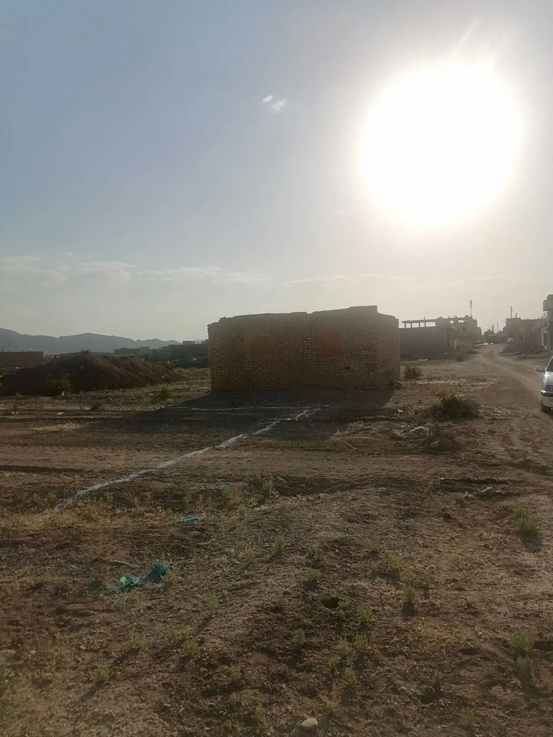 زمین طرح باغات 143متری جلال اباد
