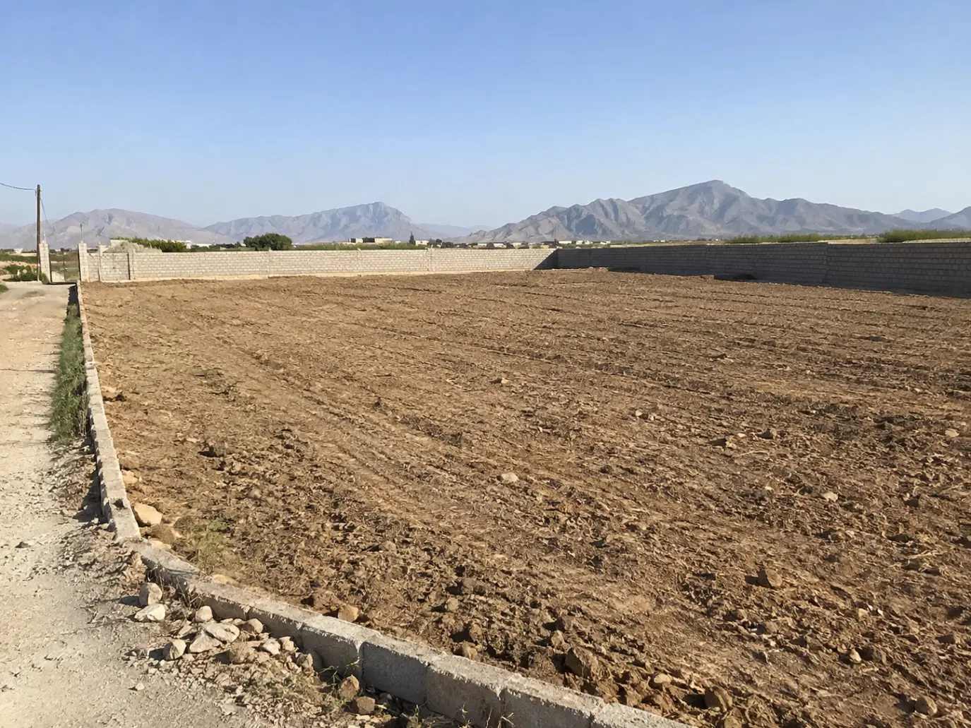 زمین باغشهری
