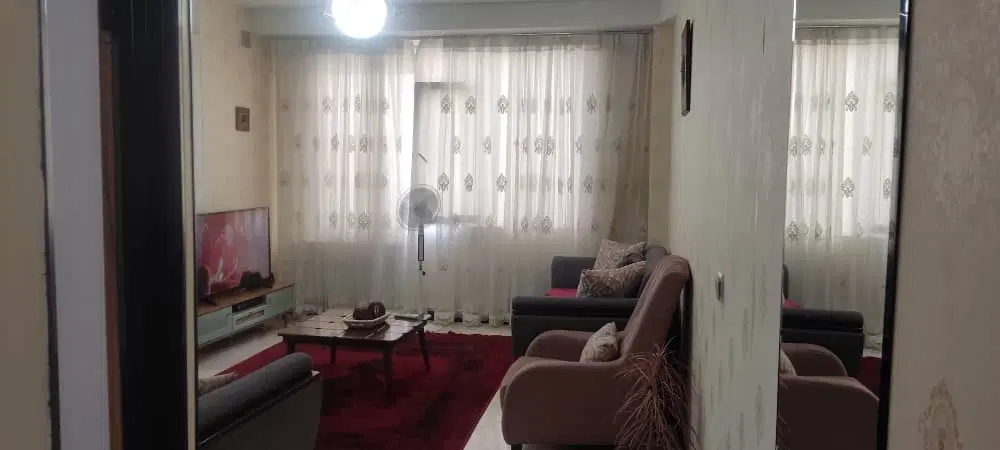 ۵۵متر روبه نما تکواحدی سالن پرده خور_پول لازمم.