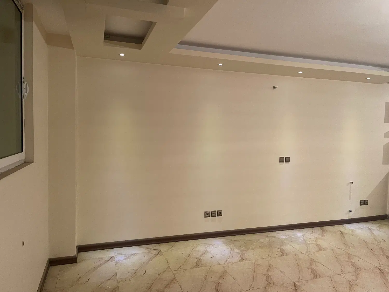 اجاره اپارتمان ۱۲۰ متری رزمندگان