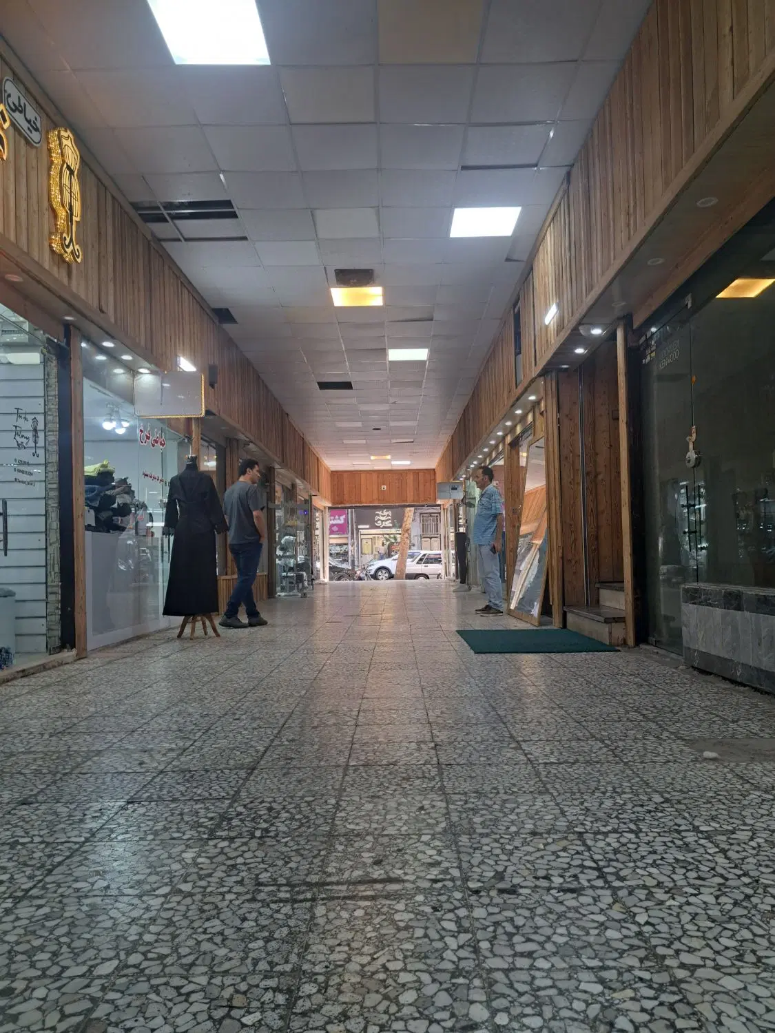 رهن و اجاره مغازه واقع در میدان ممتاز
