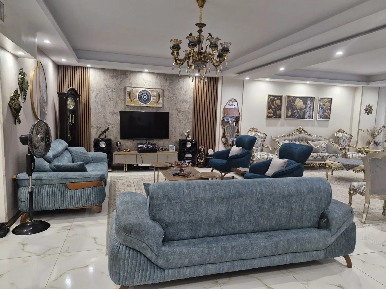 آپارتمان ۱۲۸ متری رهن کامل