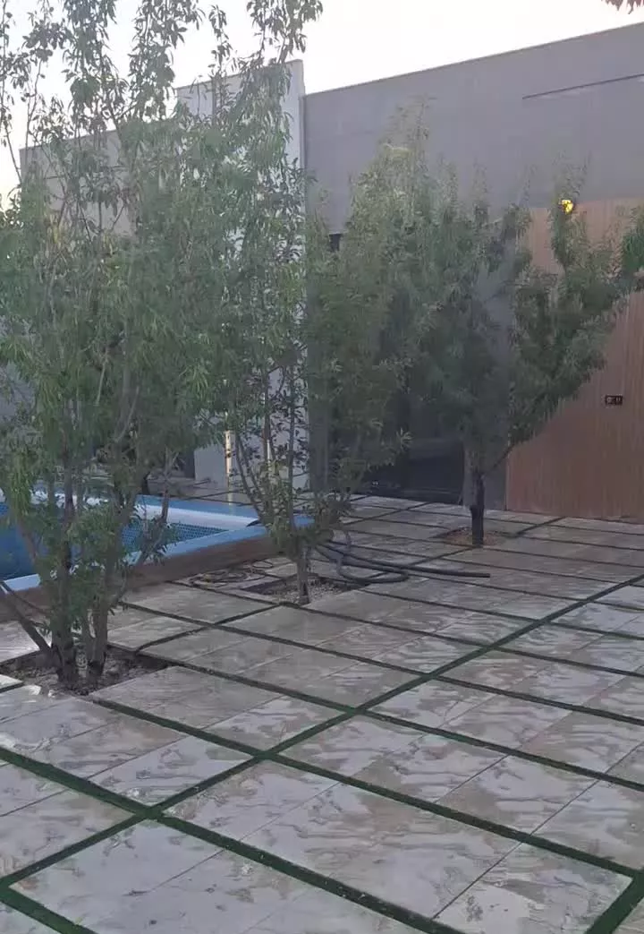 ویلای سنددار 310 متری با 150متر بنا. 2 خواب