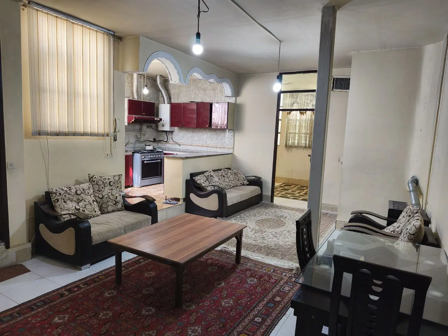 منزل دوخوابه شیک و تمیز