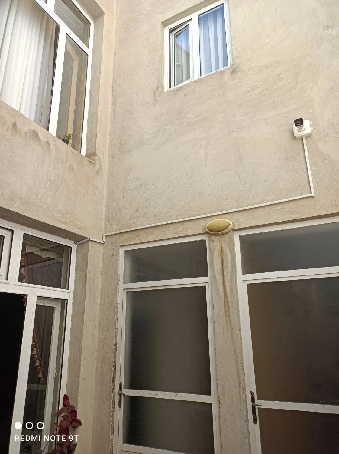 اجاره حیاط دربستی مناسب دوخانواده