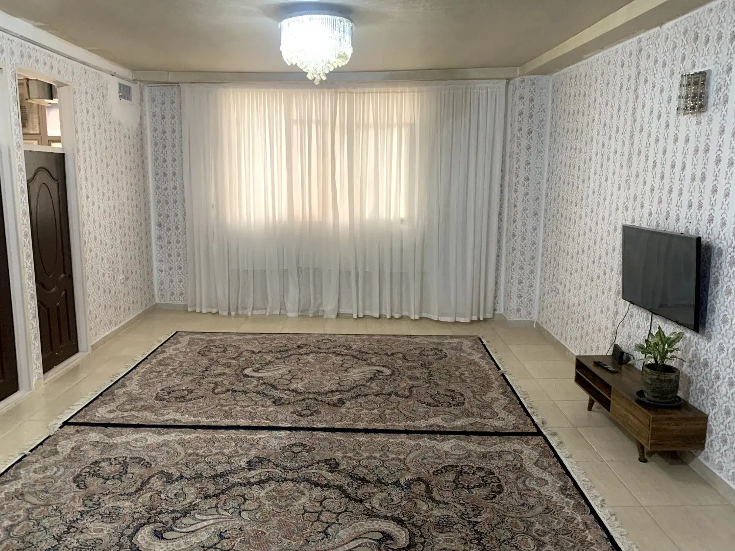 رهن واجاره واحد ۸۵متری ۲خواب