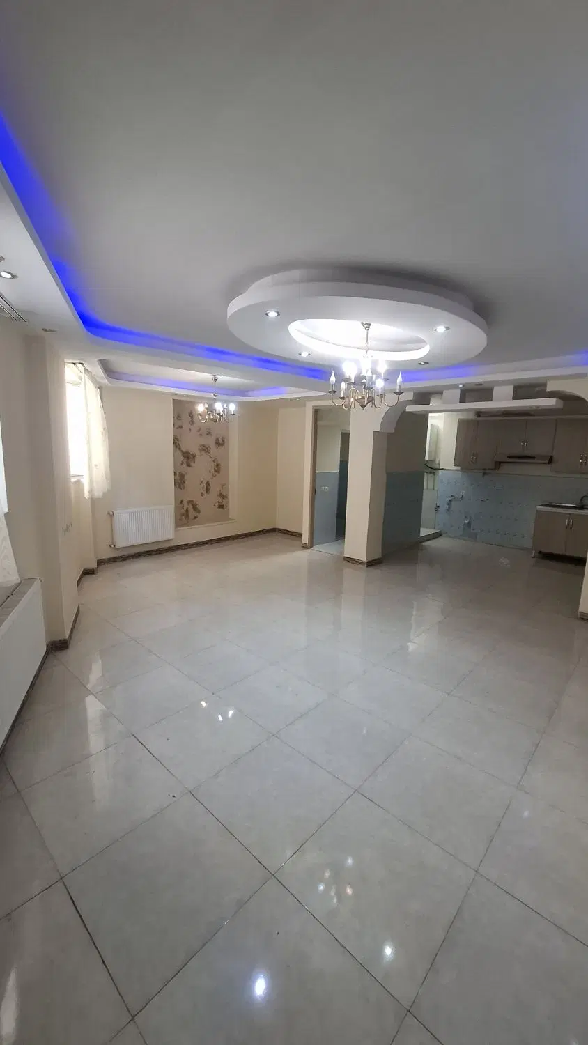 رهن و اجاره ویلایی 220 متری_تاپ لوکیشن بلوار وحدت