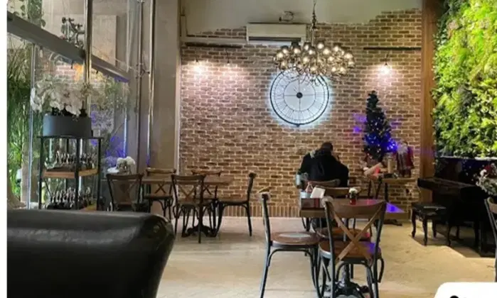 سهروردی بر اصلی آپادانا ۱۱۰ متر مغازه جهت کافه