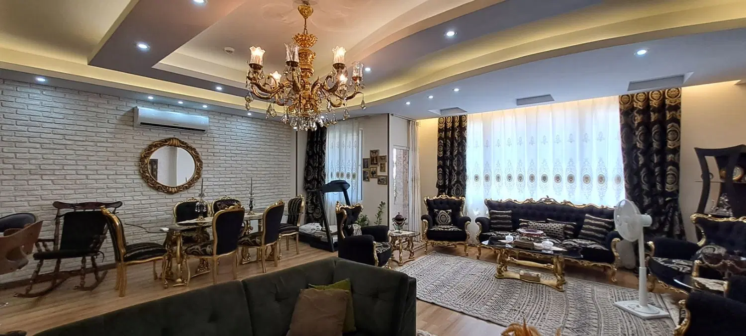 فروش واحد ۱۲۷ متری. ۳ خواب.تک واحدی
