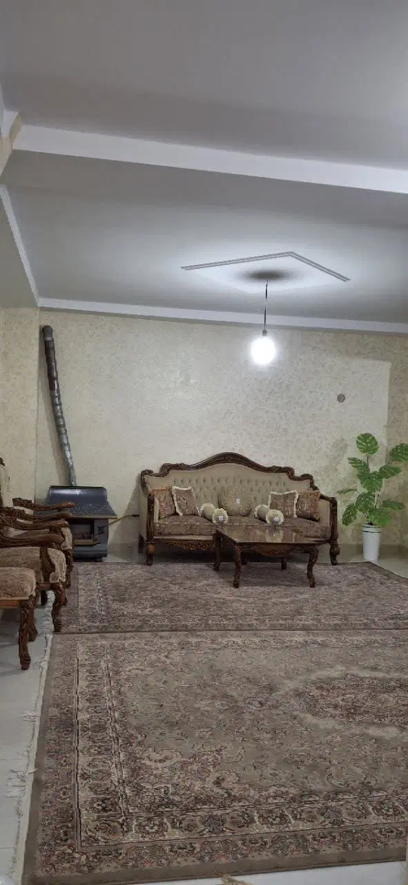 آپارتمان 105_طبقه همکف_فول امکانات با حیاط اختصاصی