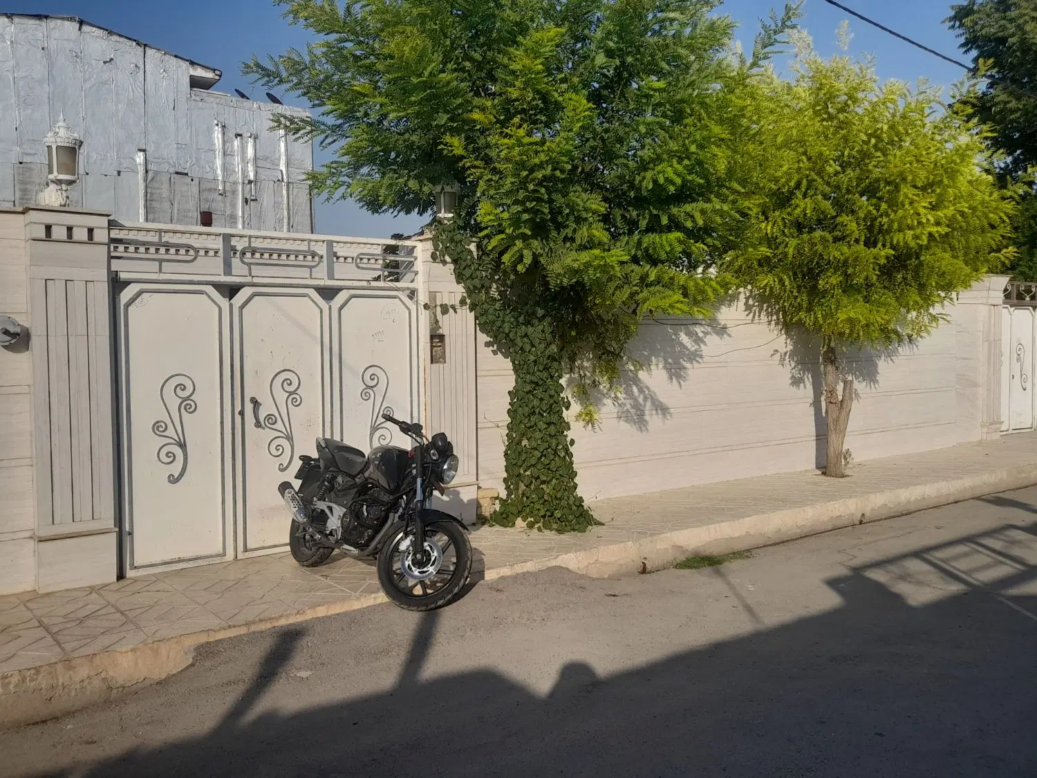 فروش خانه ۳۰۰ متری