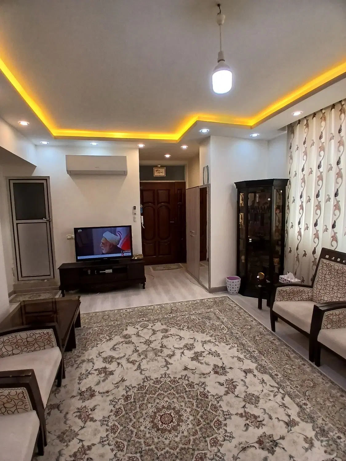 آپارتمان ۷۷ متری_طالقانی