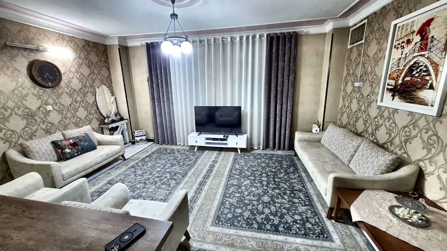 آپارتمان سنددار۵۲متری در شهرک ابریشم