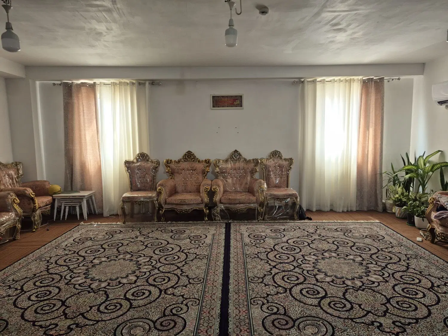 آپارتمان ۱۳۰ متری ویلاشهر