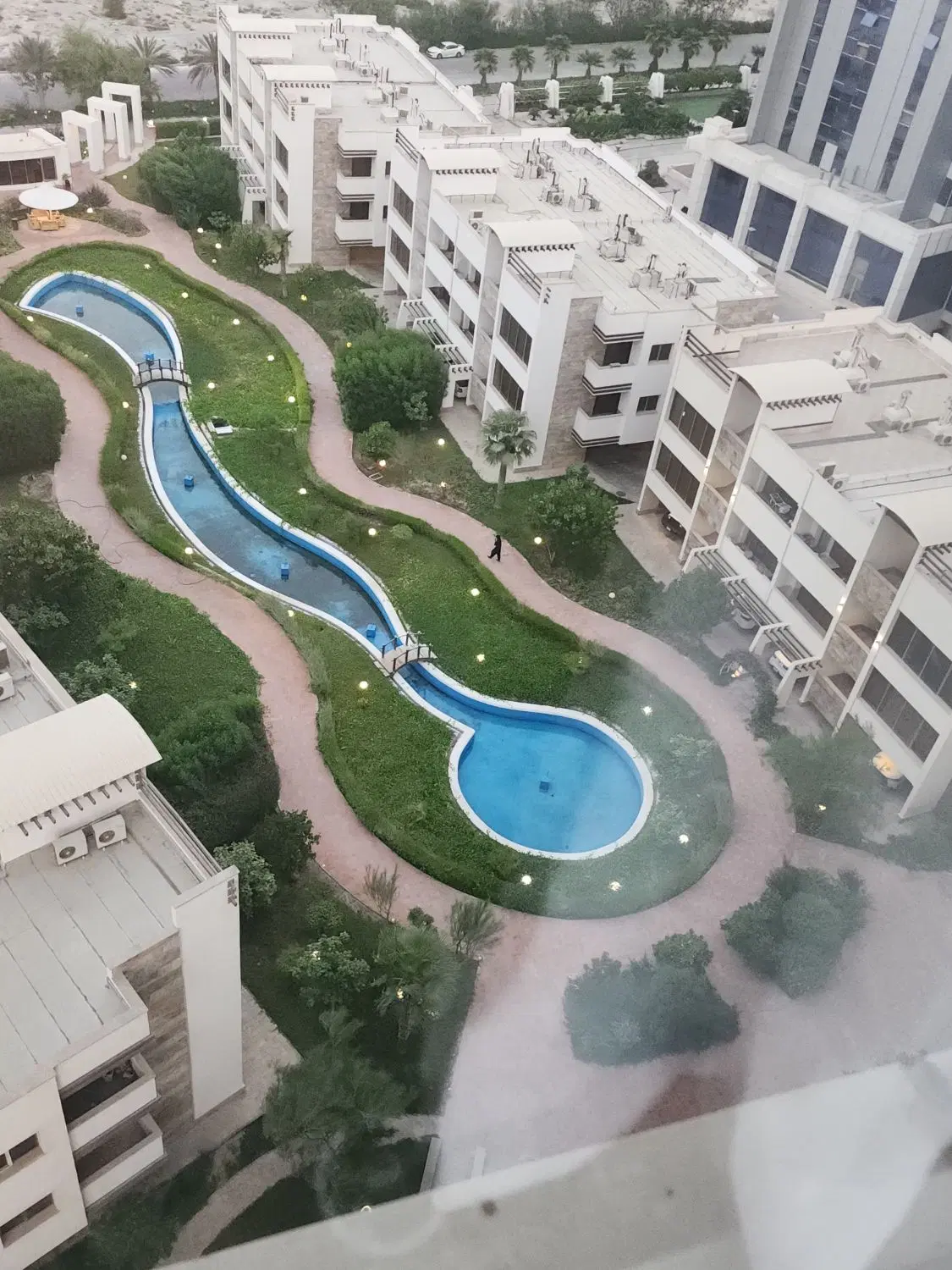 ۱۴۰ متری آکواریومی بی‌نظیر