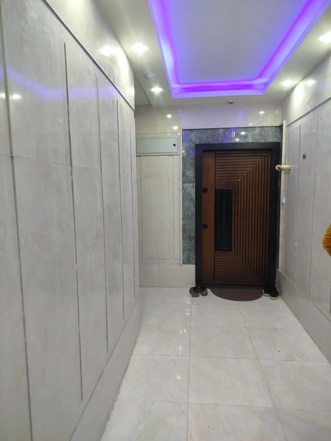 فروش واحد۳خوابه درخیابان موسوی نژاد