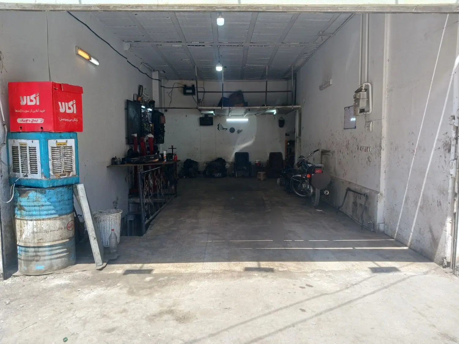 مغازه تجاری در اقدسیه