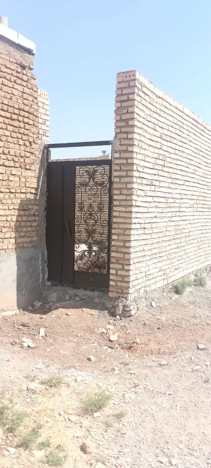 زمین حصار شده الوار سفلی چمران