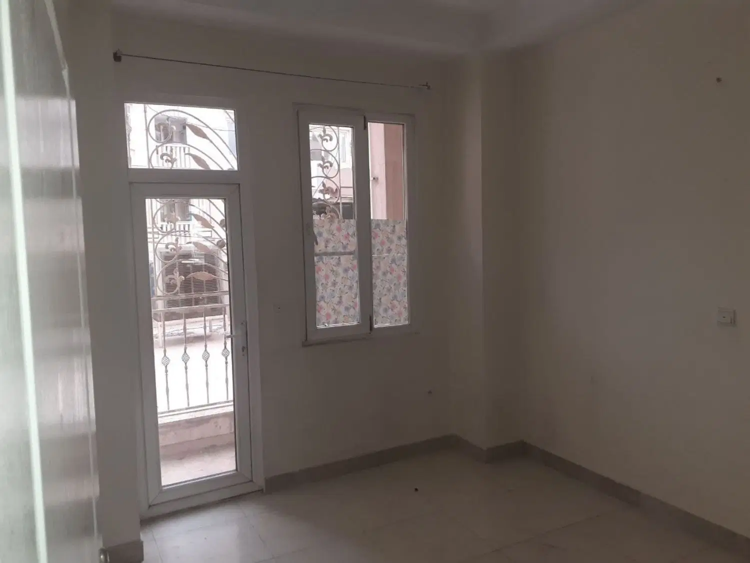واحد گرمدره بالا سند تک برگ