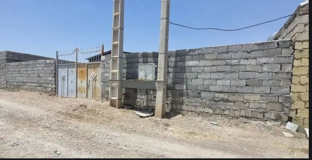 زمین ۱۰۰۰متری خوش جا
