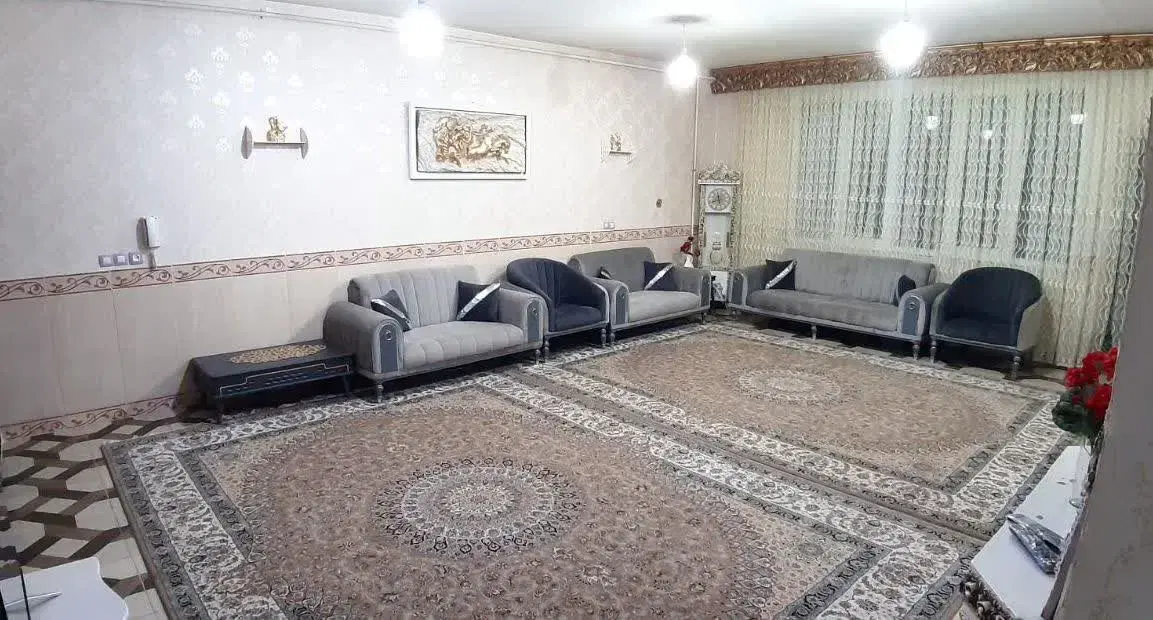 فروش خانه ویلایی طبقه دوم شهرک ظفر