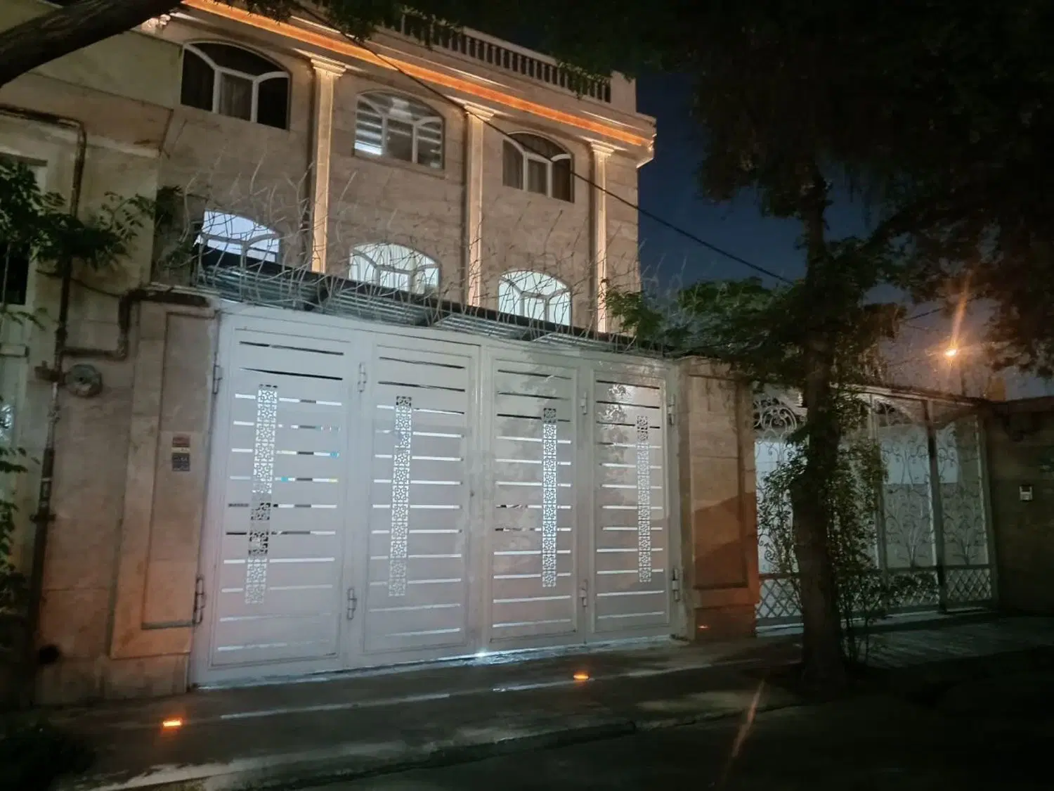 فروش آپارتمان ۵ واحدی
